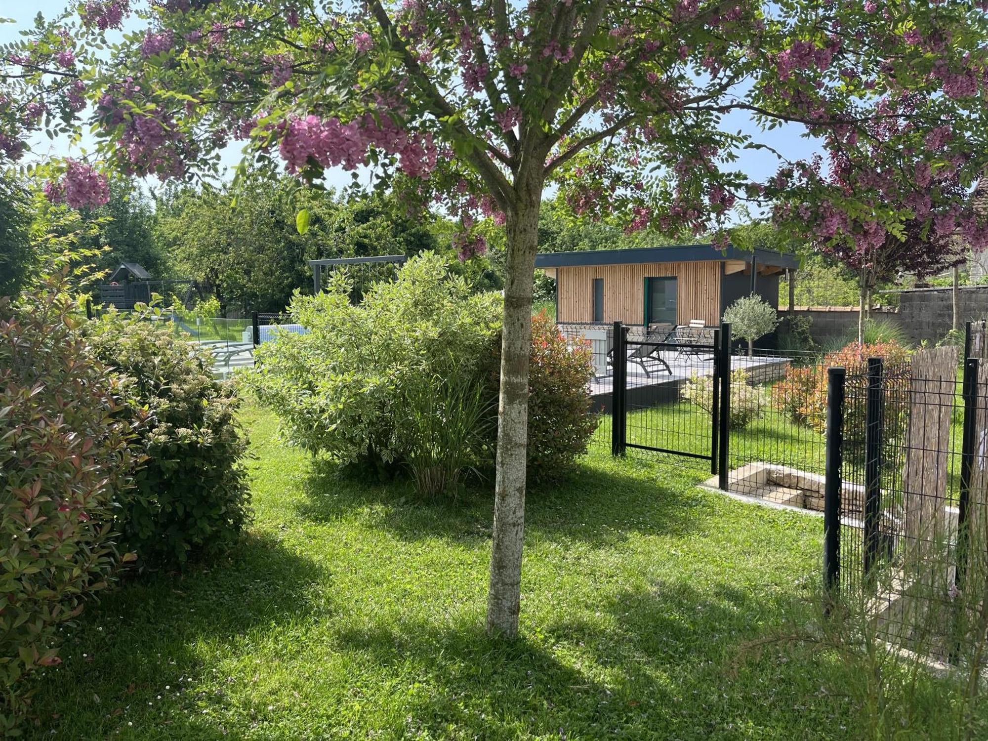 Apartamento LE BOIS DE MOINI-Calme-Terrasse-Parking- Chouzelot Exterior foto